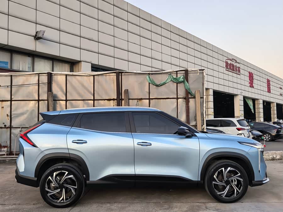 GEELY Boyue 2023 car image #4