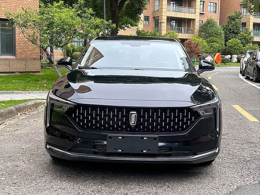 2023 car image #4