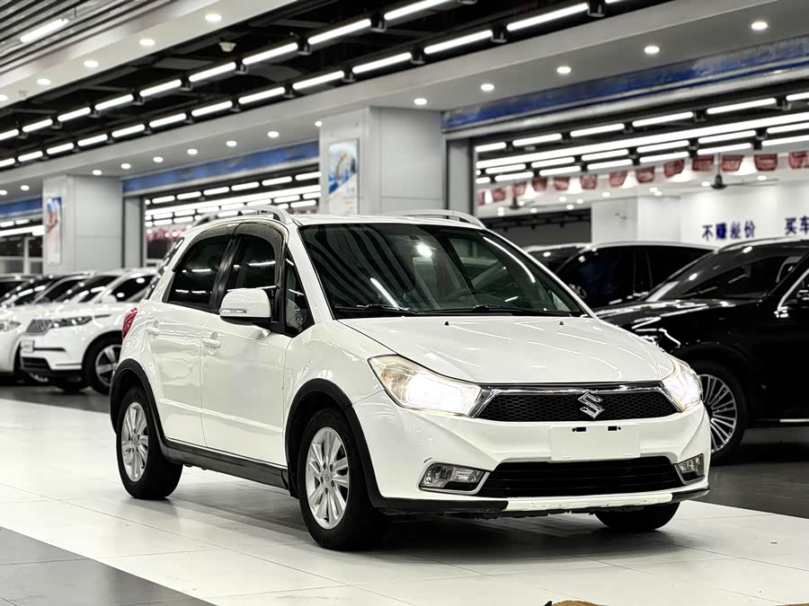 铃木 天语 SX4 2015 汽车图片 #4