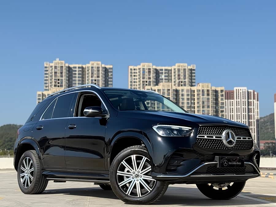 Mercedes-Benz GLE Class 2024 car image #4