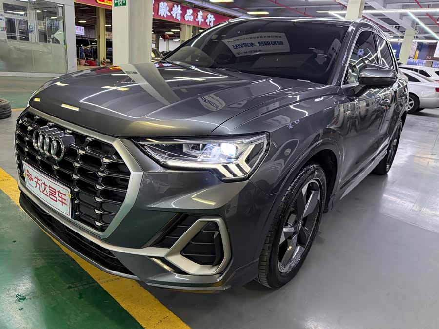 Audi Q3 2020 immagine di auto #4