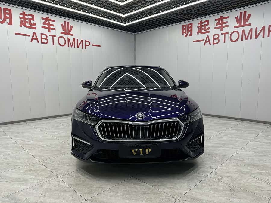Skoda Octavia 2021 car image #4