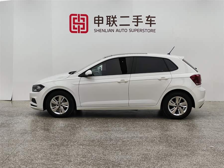 Volkswagen Polo 2020 car image #4