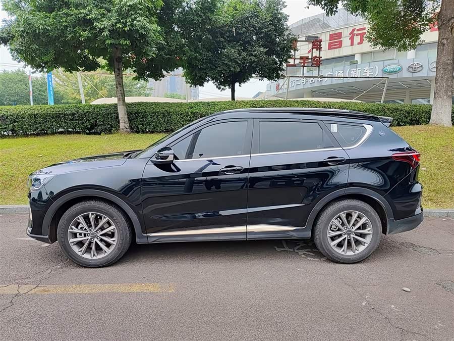Jetour X70 2024 car image #4