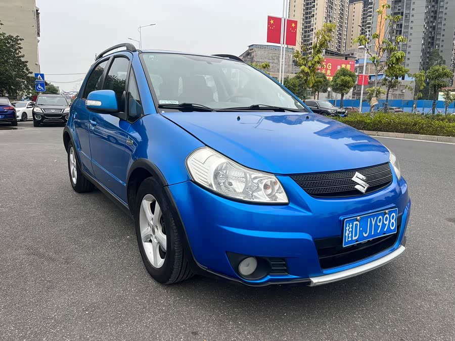 铃木 天语 SX4 2010 汽车图片 #4