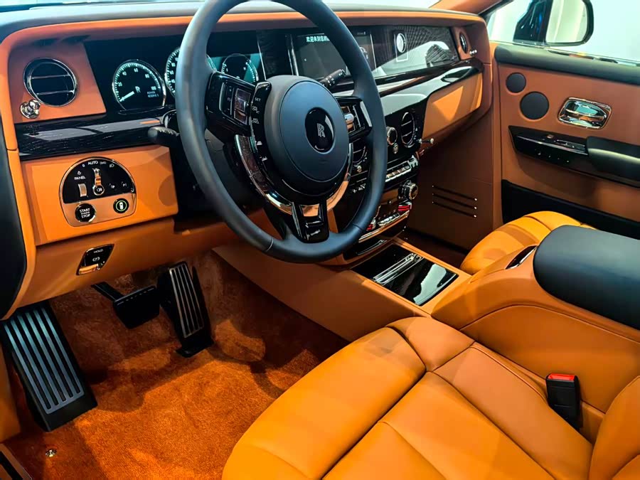 Rolls-Royce صورة سيارة #4