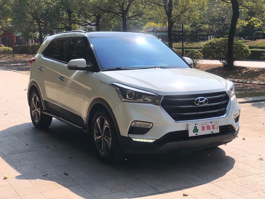 Hyundai ix25 2017 car image #4