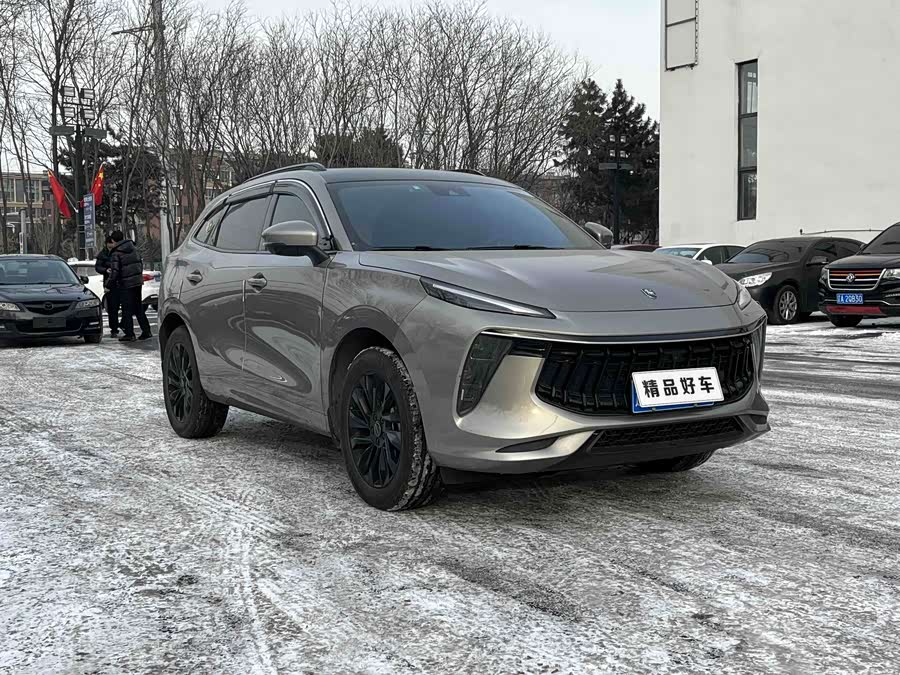 Forthing T5 EVO 2021 #4 Forthing T5 EVO 2021 car image #4