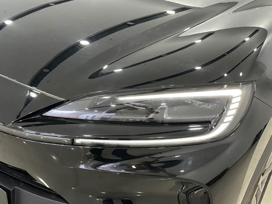 BYD Sea Lion 07 DM-i 2025 car image #4