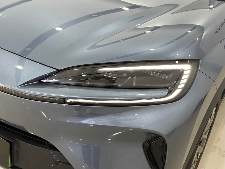 BYD Sea Lion 07 DM-i 2025 car image #4