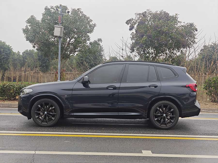 BMW X3 2021 #4 BMW X3 2021 car image #4