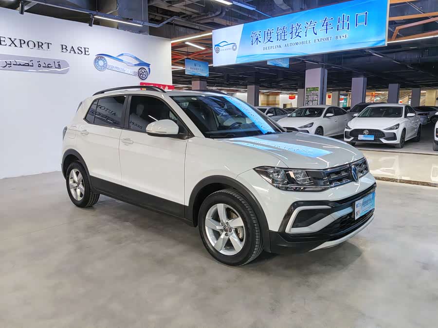 Volkswagen T-Cross 2023 car image #4