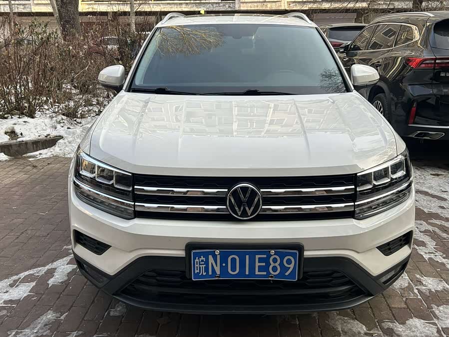 Volkswagen Tharu 2021 immagine di auto #4