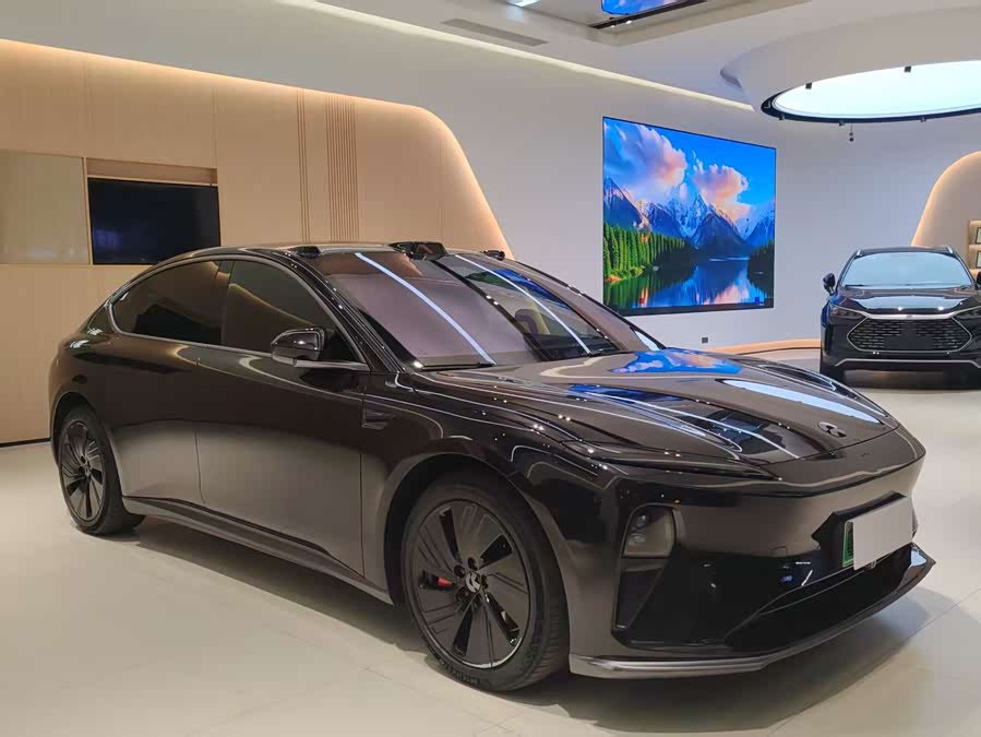 NIO ET5 2022 #4 NIO ET5 2022 car image #4