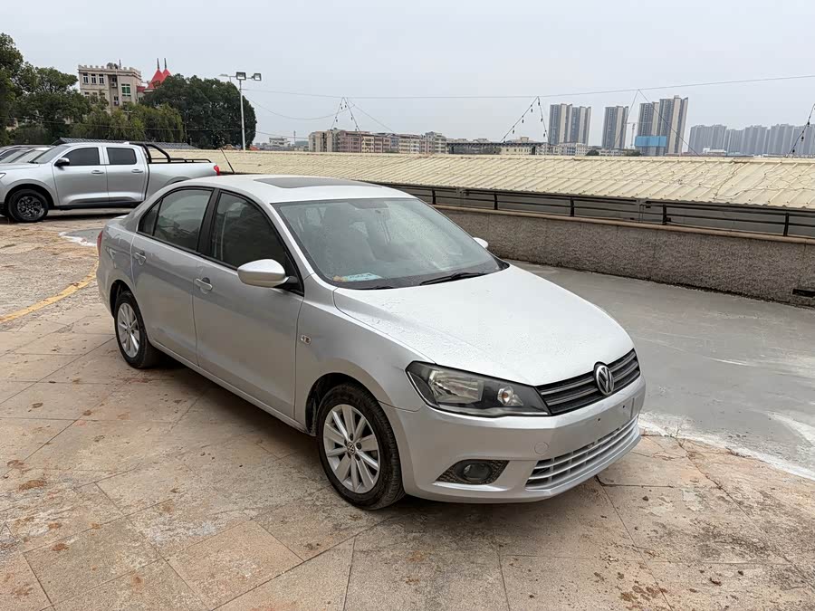 Volkswagen Jetta 2013 immagine di auto #4