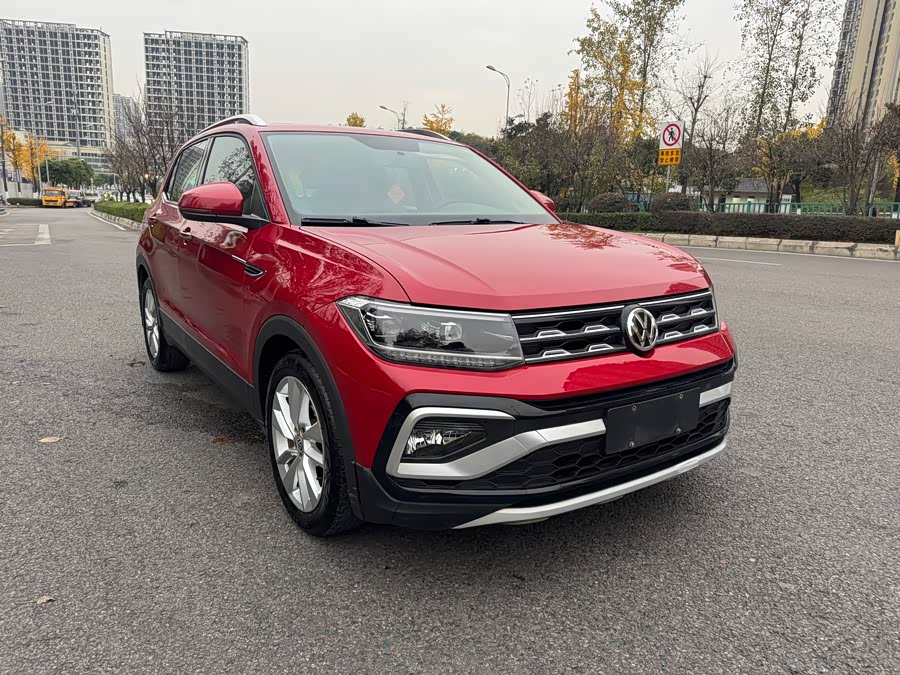 Volkswagen T-Cross 2019 #4 Volkswagen T-Cross 2019 car image #4
