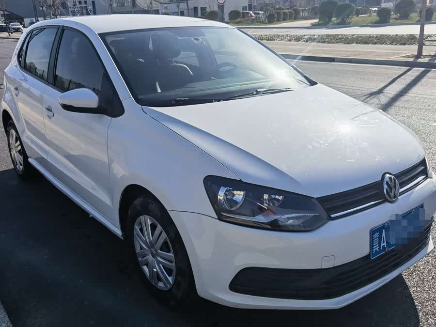 Volkswagen Polo 2019 car image #4