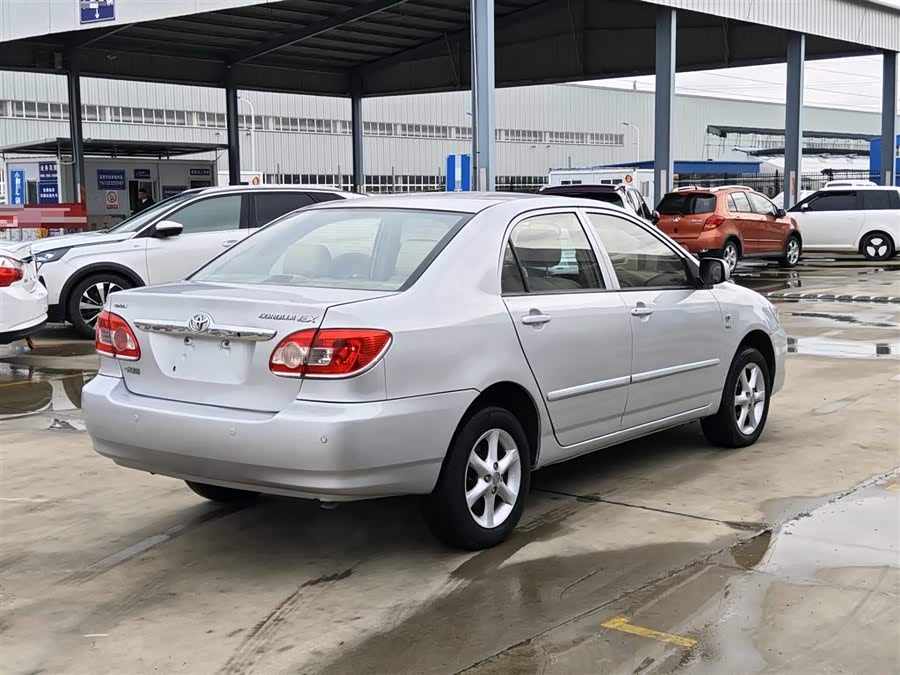 Toyota Corolla (Classic) 2011 car image #4