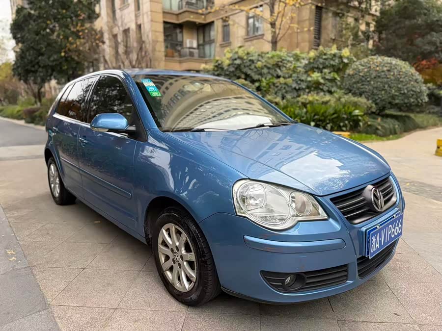 Volkswagen Polo 2010 #4 Volkswagen Polo 2010 car image #4