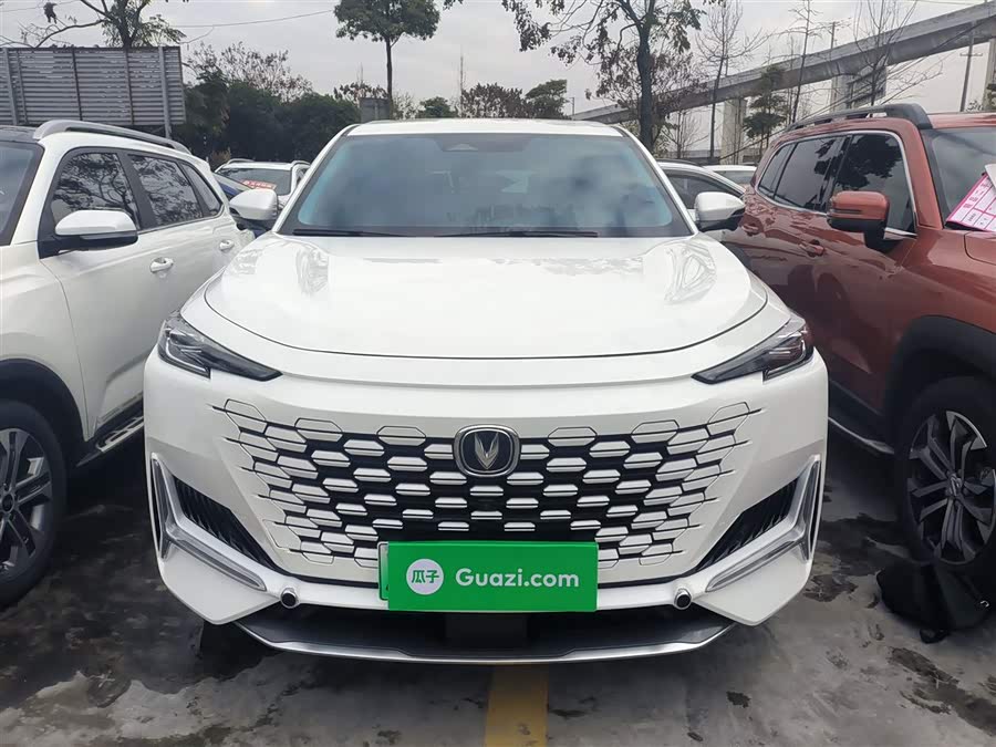 Changan UNI-K iDD 2022 car image #4