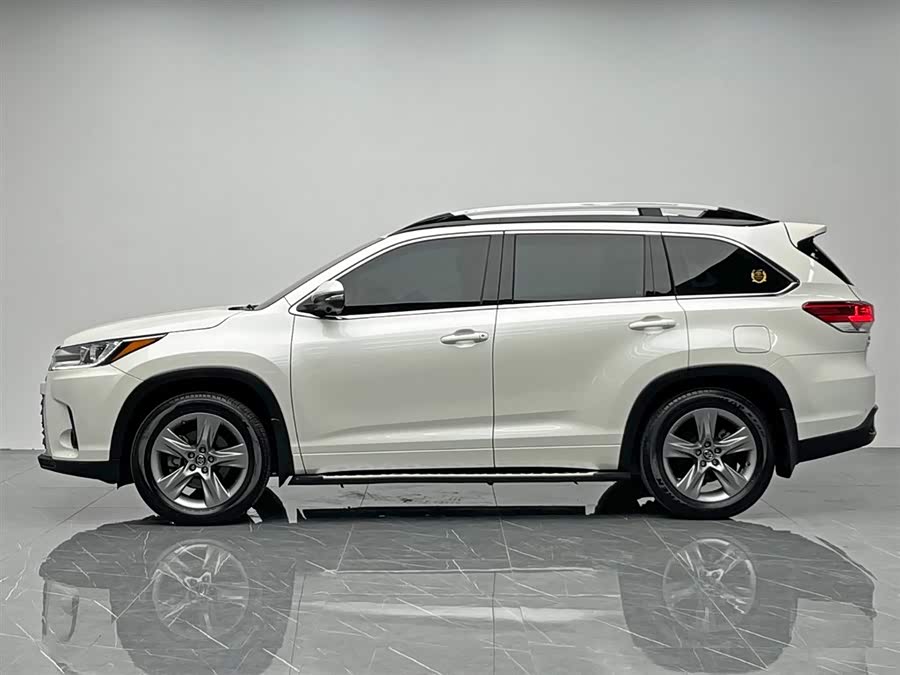 Toyota Highlander 2018 car image #4