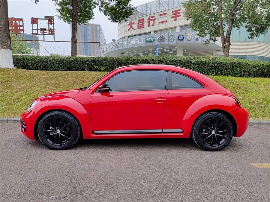 Volkswagen Beetle 2018 immagine di auto #4