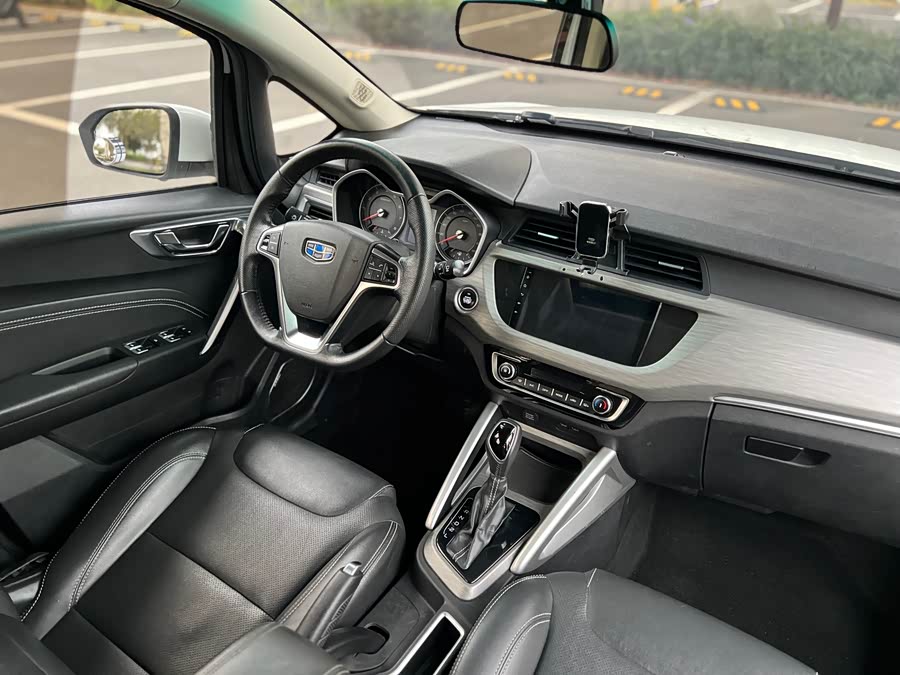 GEELY Vision X3 2018 #4 GEELY Vision X3 2018 car image #4