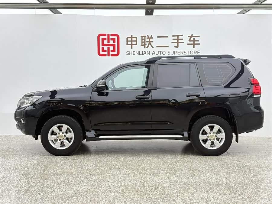 Toyota 2019 car image #4