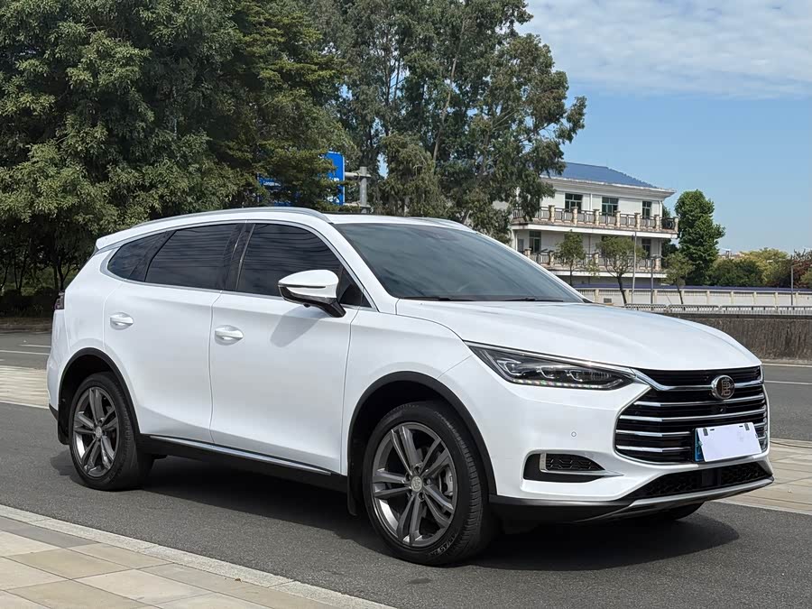 BYD Tang 2020 car image #4