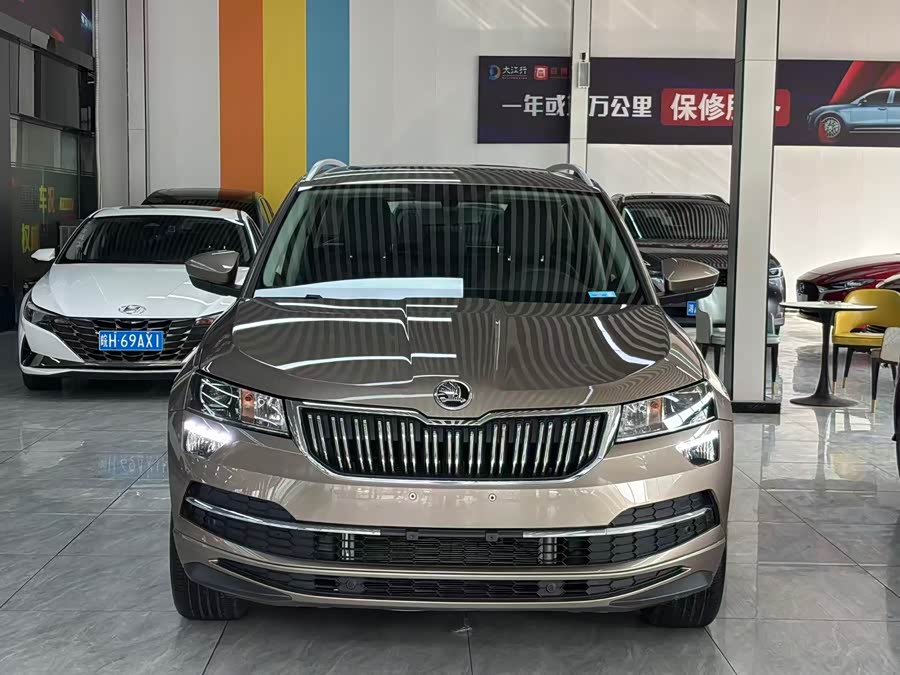 Skoda Karoq 2022 car image #4