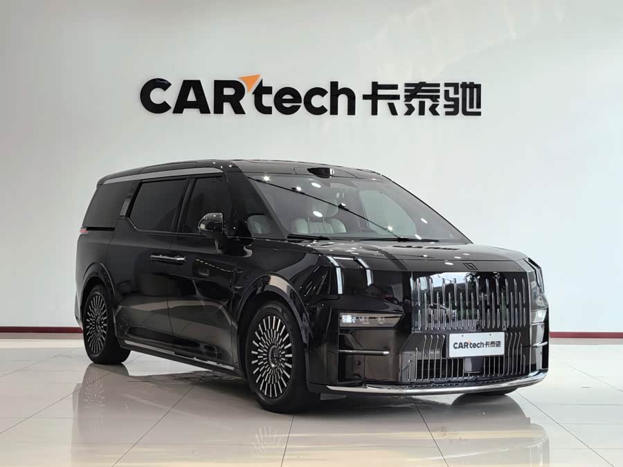 极氪 极氪009 2024 汽车图片 #4