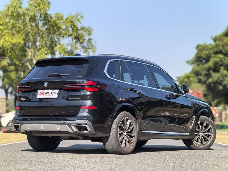 BMW X5 2024 car image #4