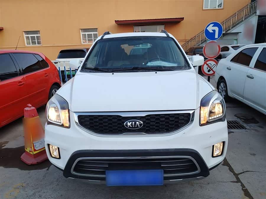 Kia Sportage 2014 #4 Kia Sportage 2014 car image #4
