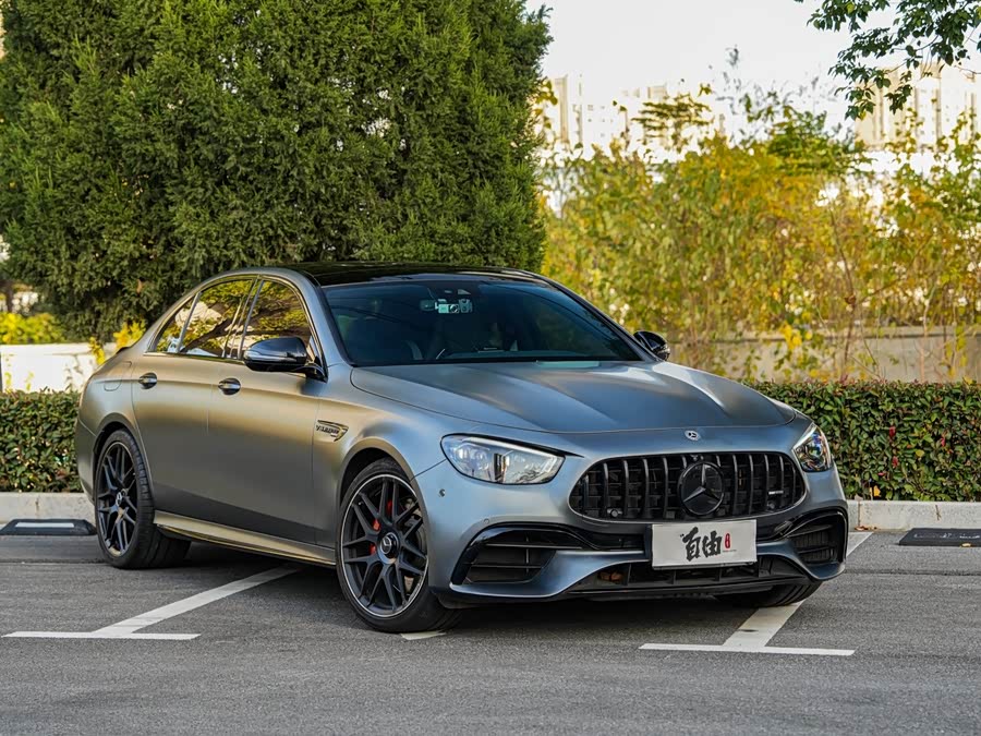 Mercedes-Benz E AMG 2021 صورة سيارة #4