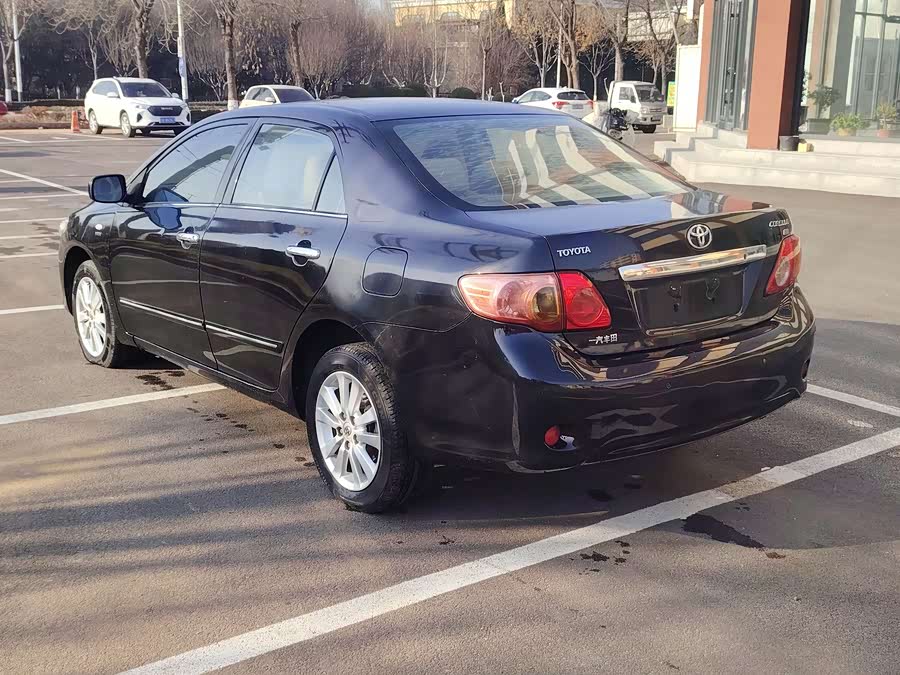 Toyota Corolla 2010 car image #4