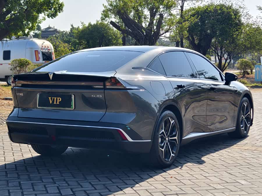 Deepal SL03 2024 #4 Deepal SL03 2024 car image #4