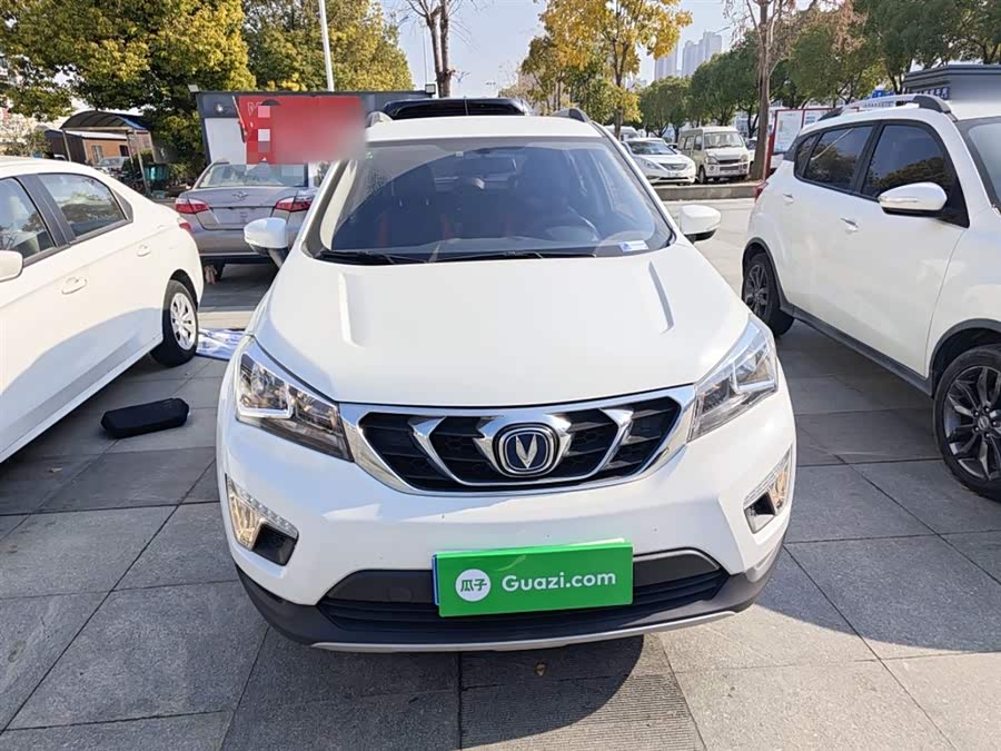 Changan CS15 2016 #4 Changan CS15 2016 car image #4