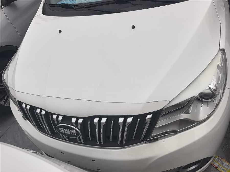 SWM斯威汽车 SWM斯威X2 2022 #4 SWM斯威汽车 SWM斯威X2 2022 汽车图片 #4