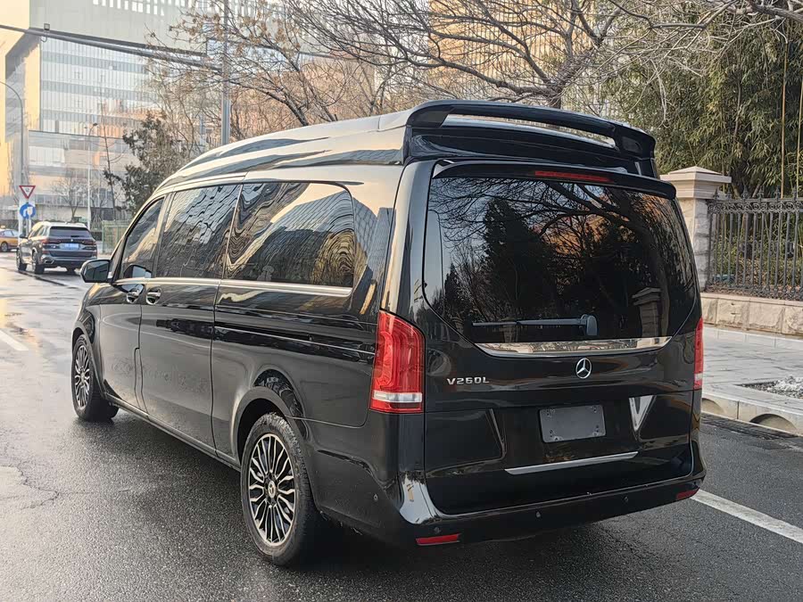 Mercedes-Benz V Class 2020 #4 Mercedes-Benz V Class 2020 car image #4