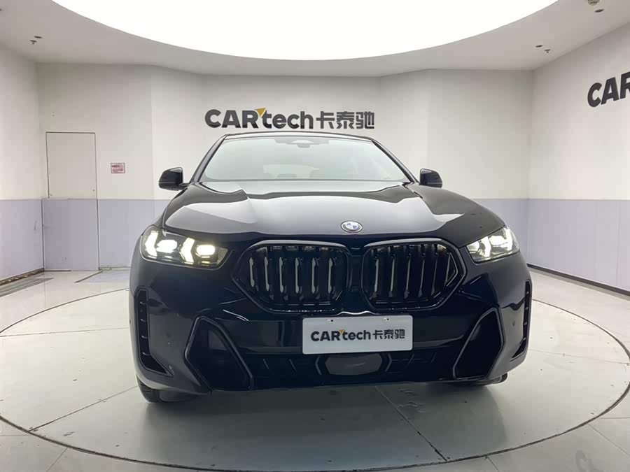 BMW X6 2024 immagine di auto #4