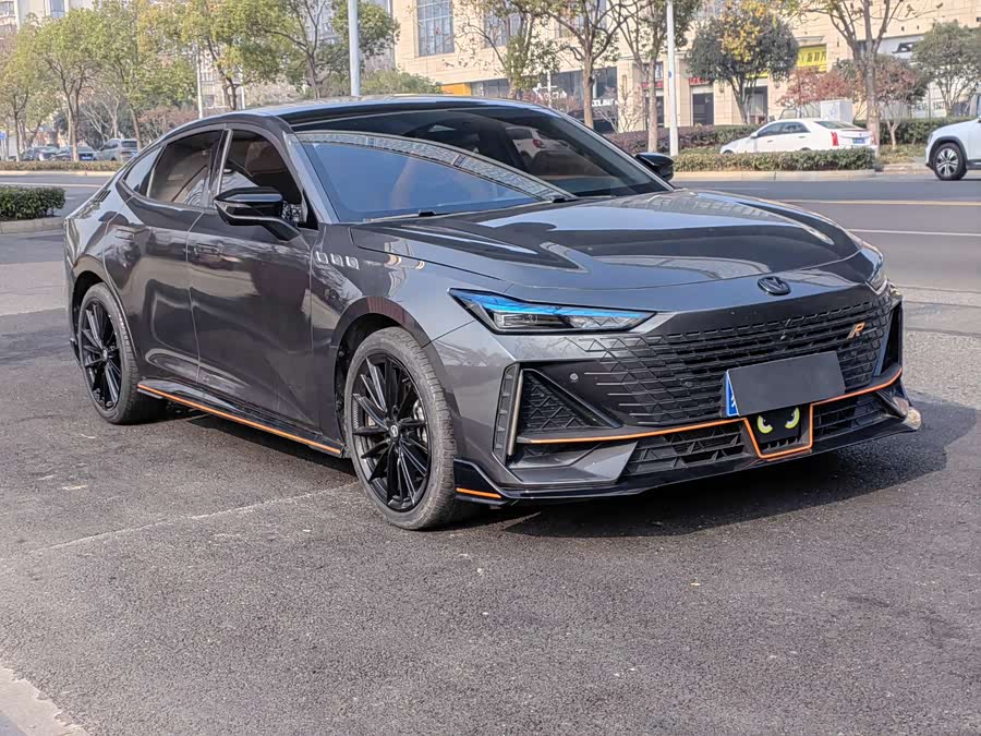 Changan UNI-V 2023 car image #4
