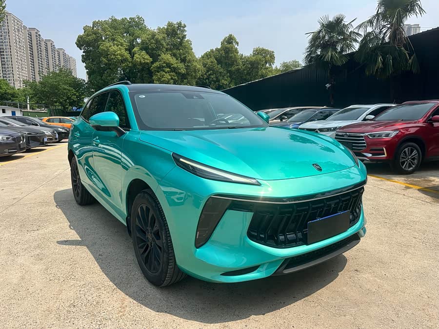 Forthing T5 EVO 2021 #4 Forthing T5 EVO 2021 immagine di auto #4