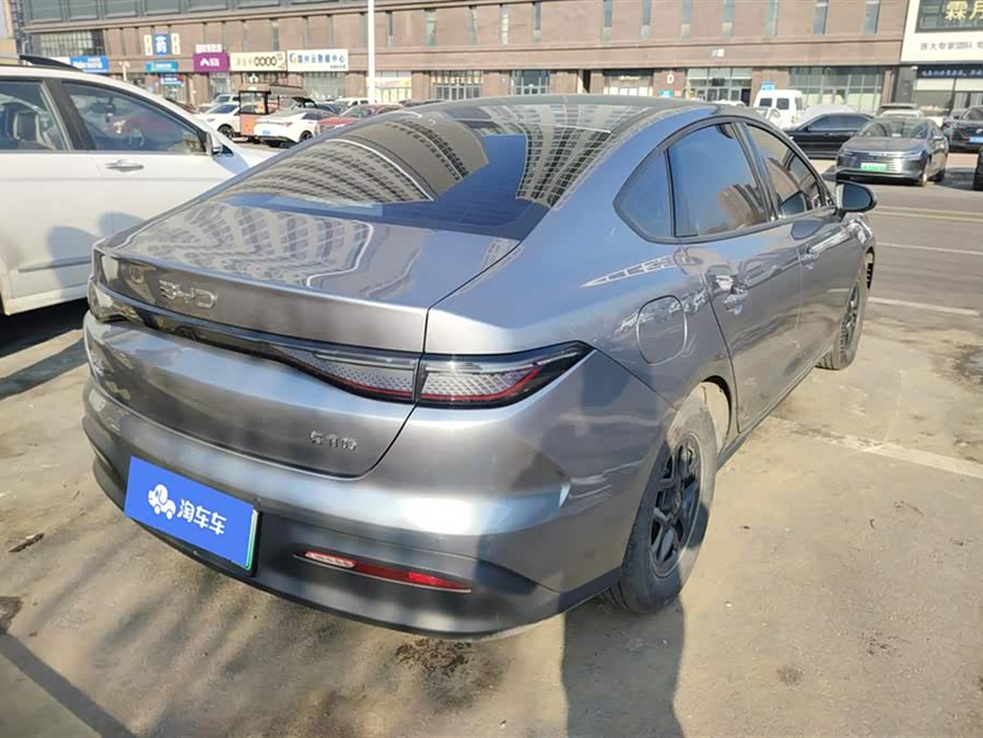 BYD Seal 05 DM-i 2025 car image #4