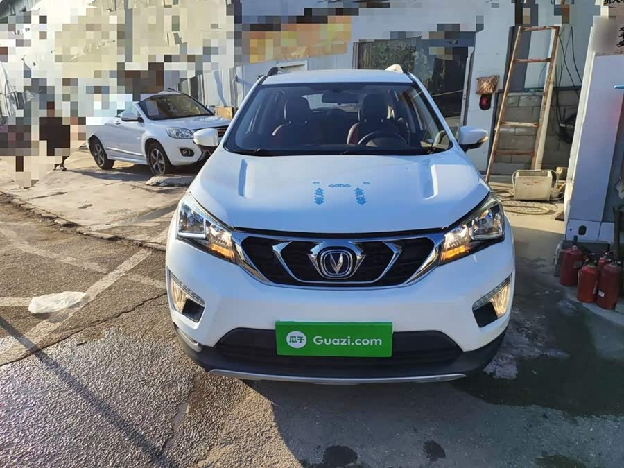 Changan CS15 2017 #4 Changan CS15 2017 car image #4
