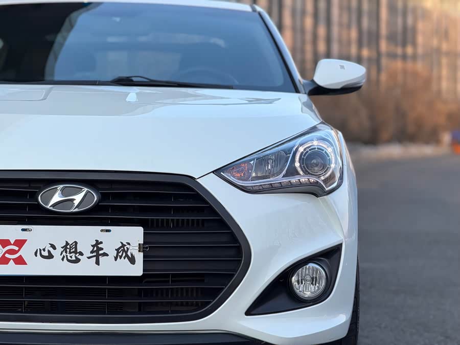 Hyundai Veloster 2015 #4 Hyundai Veloster 2015 car image #4