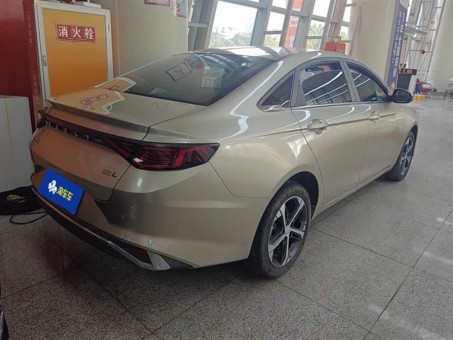 GEELY Emgrand L 2022 car image #4