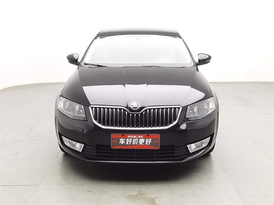 Skoda Octavia 2015 car image #4