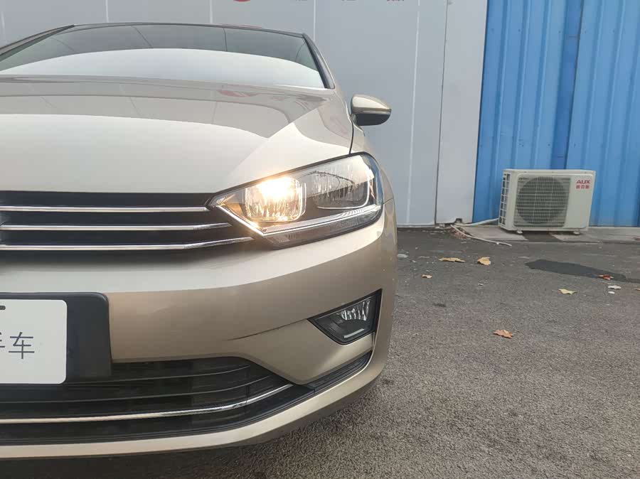 大众 高尔夫·嘉旅 2017 汽车图片 #4