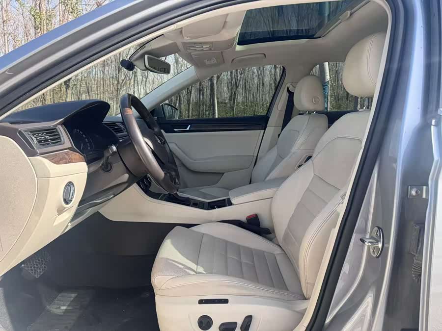 Skoda Superb 2016 #4 Skoda Superb 2016 car image #4