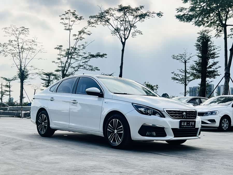 Peugeot 308 2017 #4 Peugeot 308 2017 car image #4